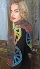 Half-Wheel Scarf