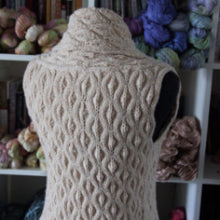 Tracks Vest