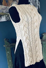 Savannah Cabled Tabard